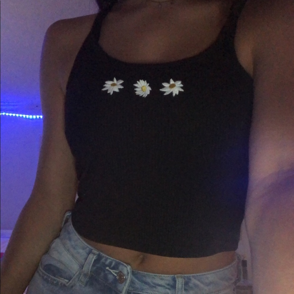 black daisy tank top